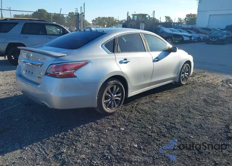 2015 Nissan Altima 2.5 S from USA, damaged, VIN 1N4AL3AP8FC597260